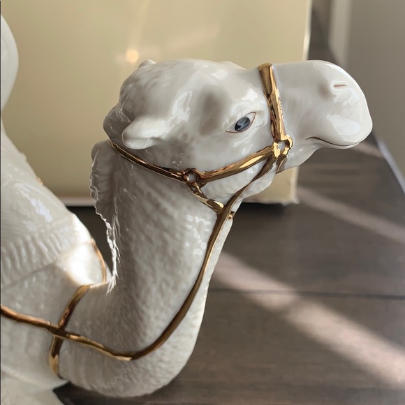 LENOX 1995 CLASSIC NATIVITY ANIMALS - Picture 5 of 13